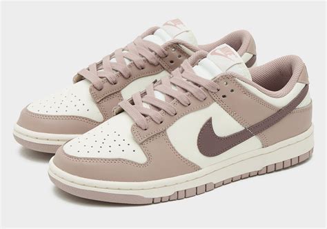 dunk low mocha 2023.